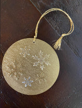 Load image into Gallery viewer, "Gifts We Give Him" - Ornament Set -